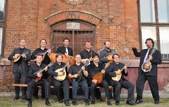 Ger Mandolin Orchestra